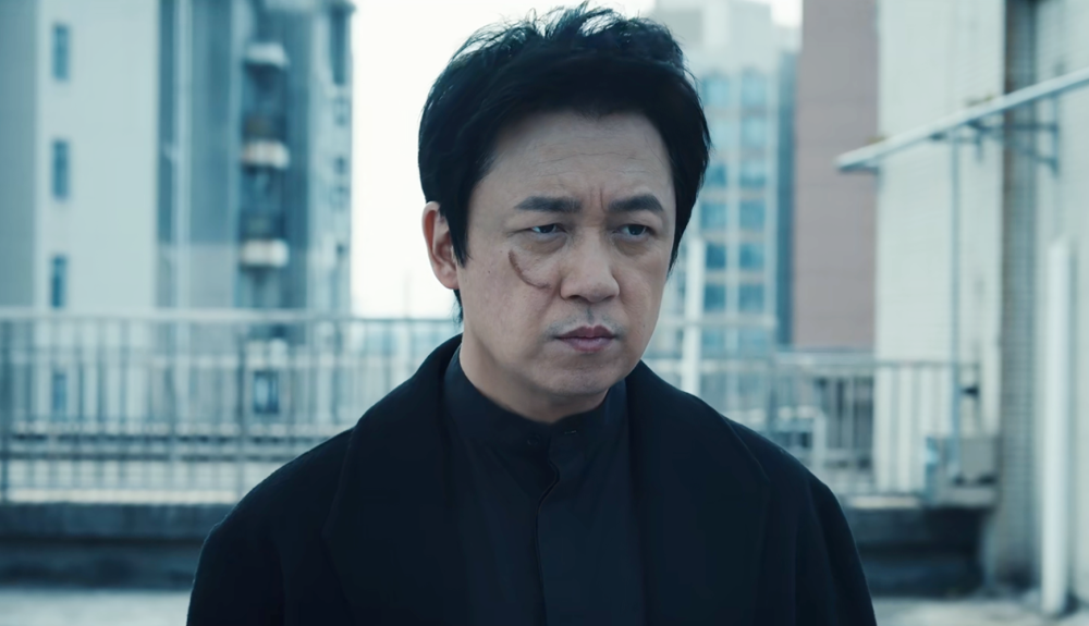 《白夜破晓》刘音惨死，关宏峰的黑暗恐惧症恢复，警队内鬼暴露_腾讯新闻