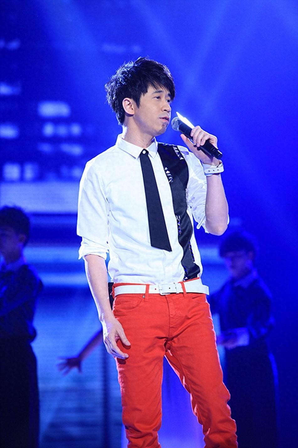 感情空窗7年情歌王子光良隐婚藏子53岁光良回应了