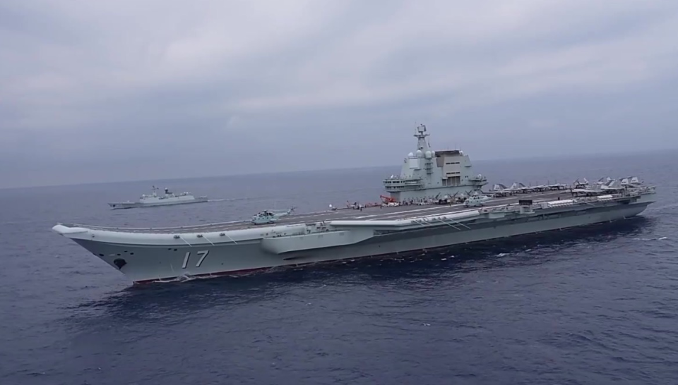 山东舰发生了什么?航母编队过巴士海峡突然又折返