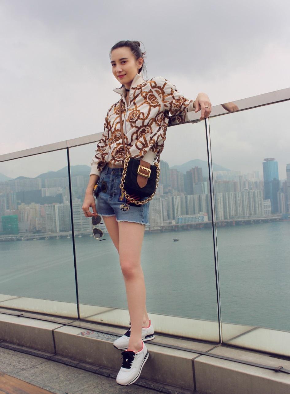 白月光小宋佳付出多年真心结果却是找个丑男才子值得吗