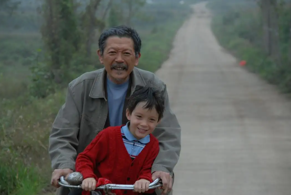 “郝兽医”扮演者罗京民去世！演过许三多父亲，《人生大事》老莫_腾讯新闻