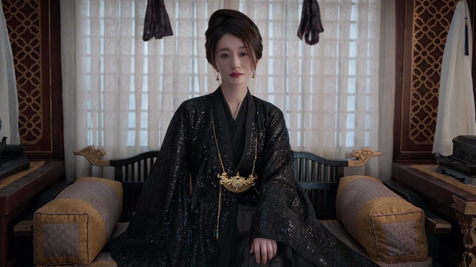 饰演长公主李云睿的演员是观众非常熟悉的实力派女演员李小冉,在剧中