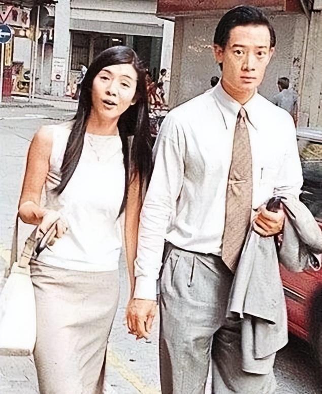 杨采妮：颜值巅峰时金城武因她吃醋，最后嫁给青梅竹马的初恋_腾讯新闻