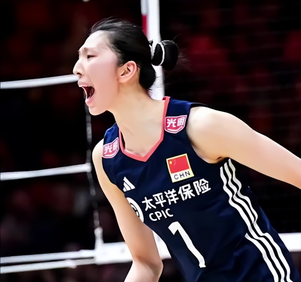 3-2多米尼加4爆点立功！2将兜底，陈厚羽发拦惊喜，董禹含破局点