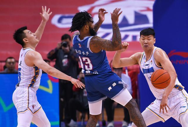 cba田宇翔扮演奇兵北汽男篮客场险胜青岛