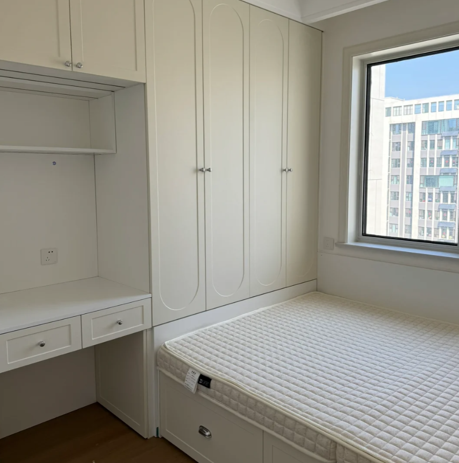 入住一年后,我还是把次卧室拆了,网友:我现在就回家拆