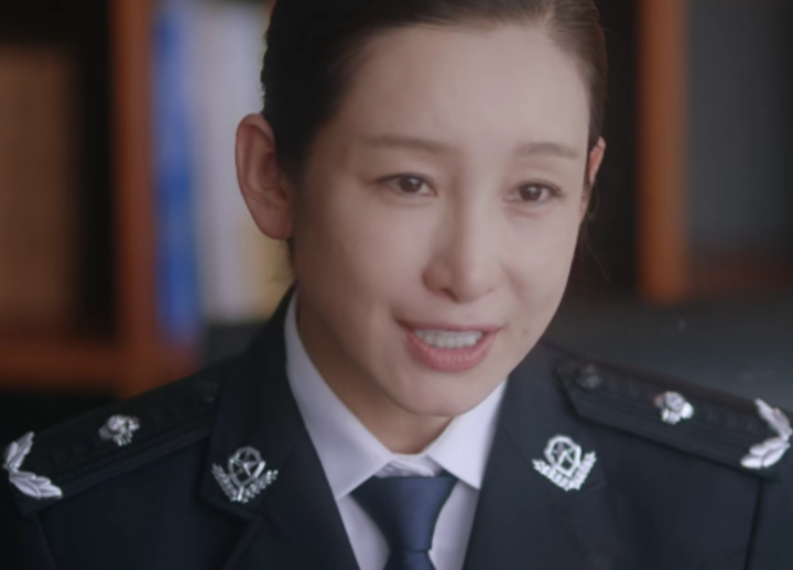 同样穿"警服",把孙俪刘涛和马伊琍等女星放在一起看,差别出来了