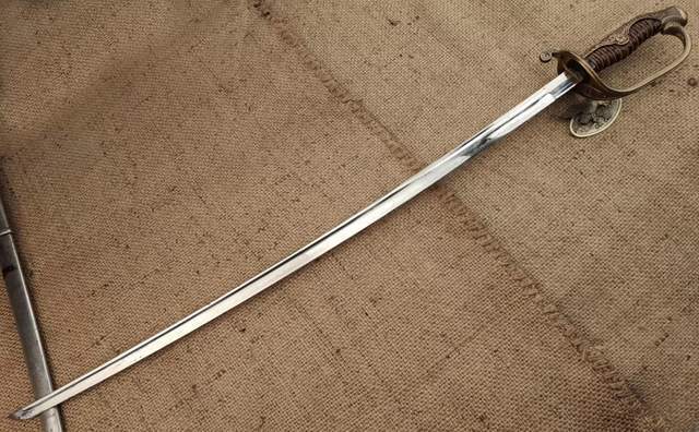 盘点旧日本陆军海军人员的各级佩刀