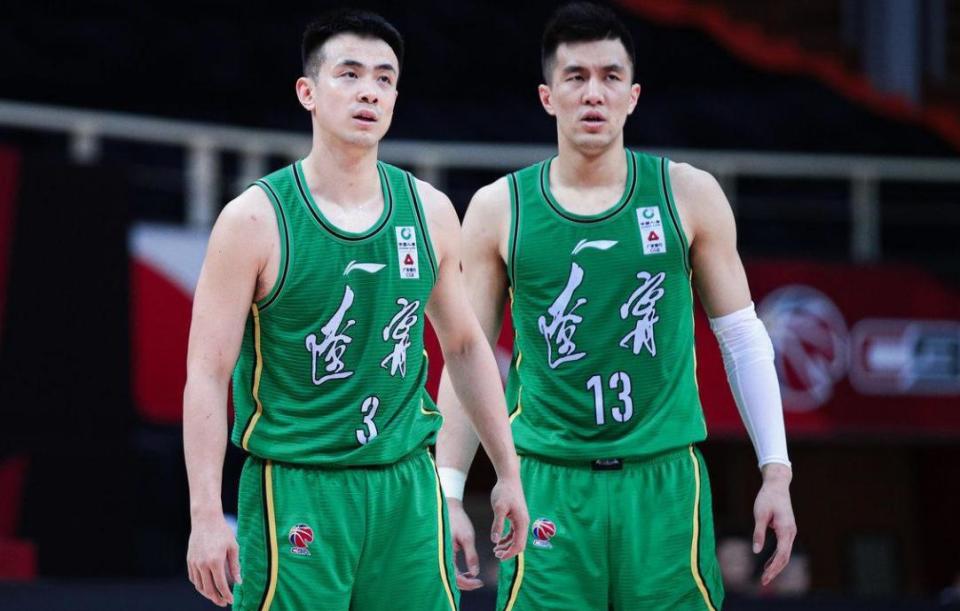 赵继伟发牢骚,郭艾伦能赶上季后赛,或无第三外援