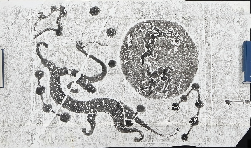 华科大珍藏的60多件汉画像石精品拓片首次与公众见面