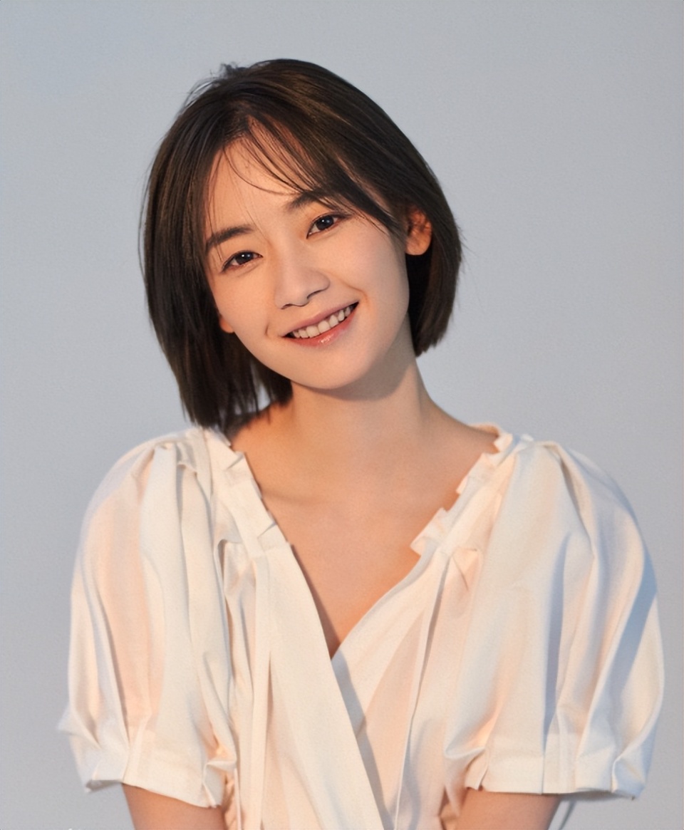 她是《前任4》刘依柳，也是《致青春》朱小北，还是金像奖影后_腾讯新闻