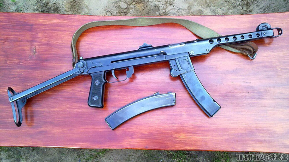 图说:pps-43"波波斯"冲锋枪 结构简单性能卓越 苏联的胜利武器_腾讯新