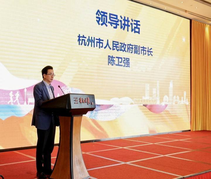 西湖金奖进青年，十年扬帆再启航——2024西湖金奖进青年活动启动会暨青年谈城市圆桌交流会在杭举行_腾讯新闻