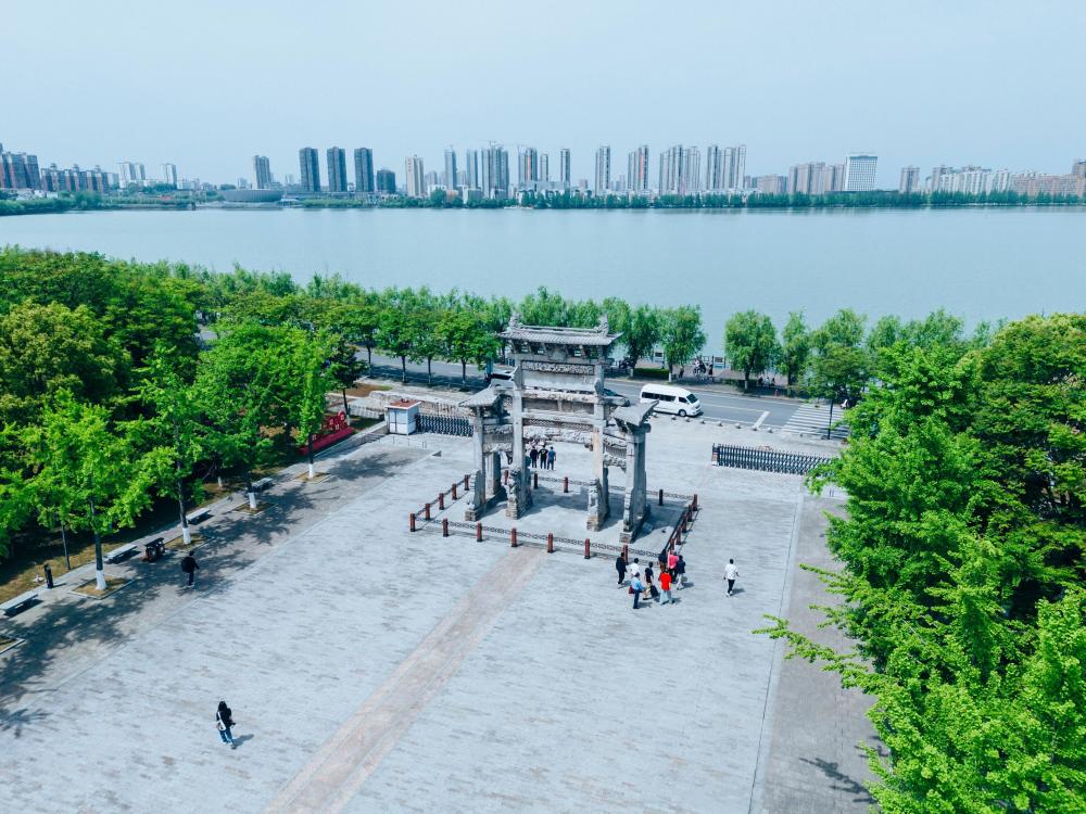 莫愁湖畔,春日风韵:长寿之乡湖北钟祥3日2晚祥瑞之旅