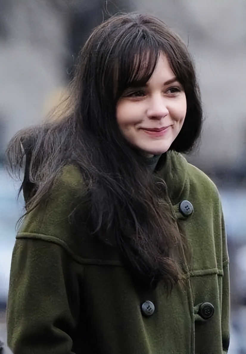 凯瑞·穆里根:甜美外表背后的愤怒力量_腾讯新闻