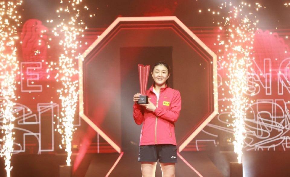 当时陈梦夺冠打破了自己在2021年东京奥运会夺冠之后的冠军荒,因此