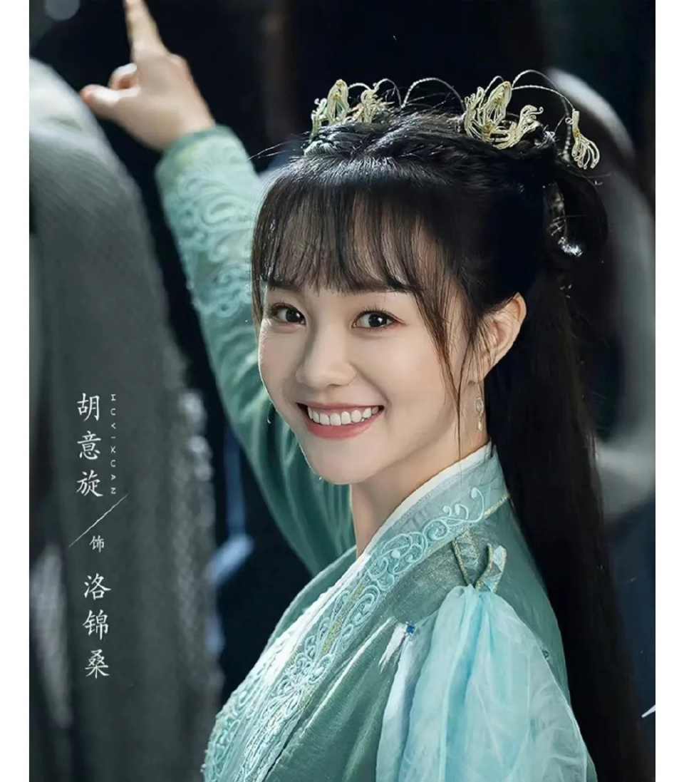 《落花时节又逢君》补拍完成,新女主漂亮演技好,刘