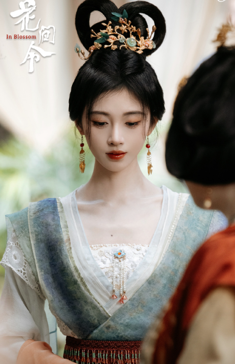 鞠婧祎新剧采访,坦言能为角色扮丑,网友质疑"狡辩?