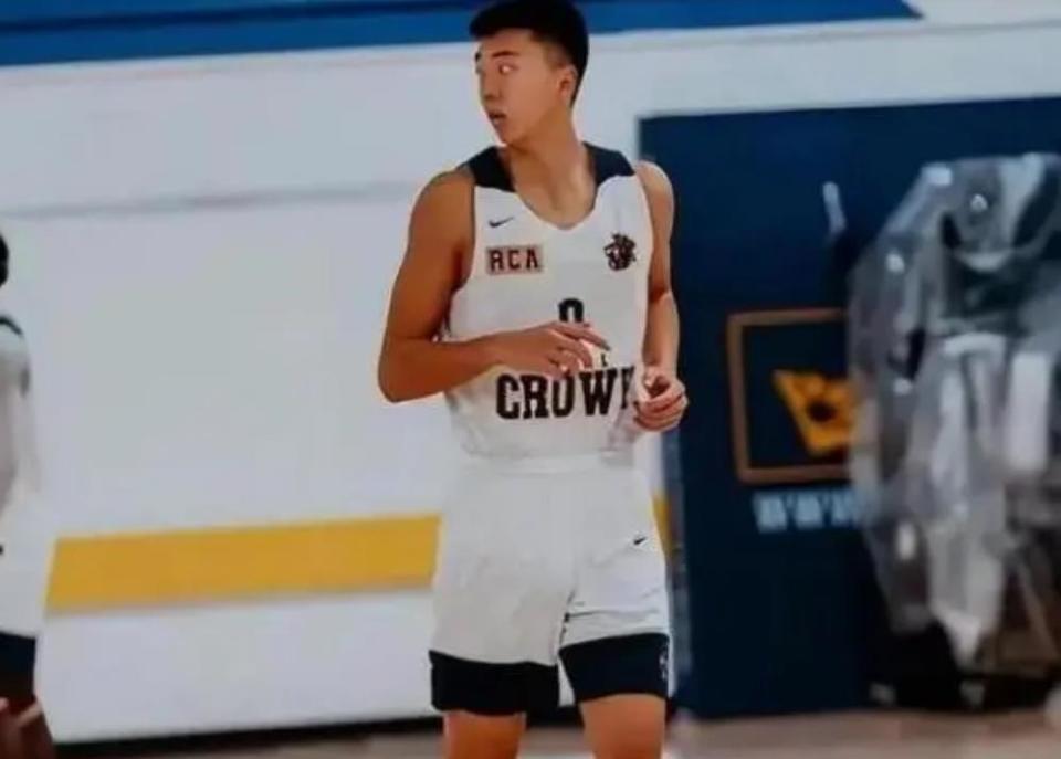 转了一圈又回来!爆潜力新星回辽篮试训 曾被传1500万签字费