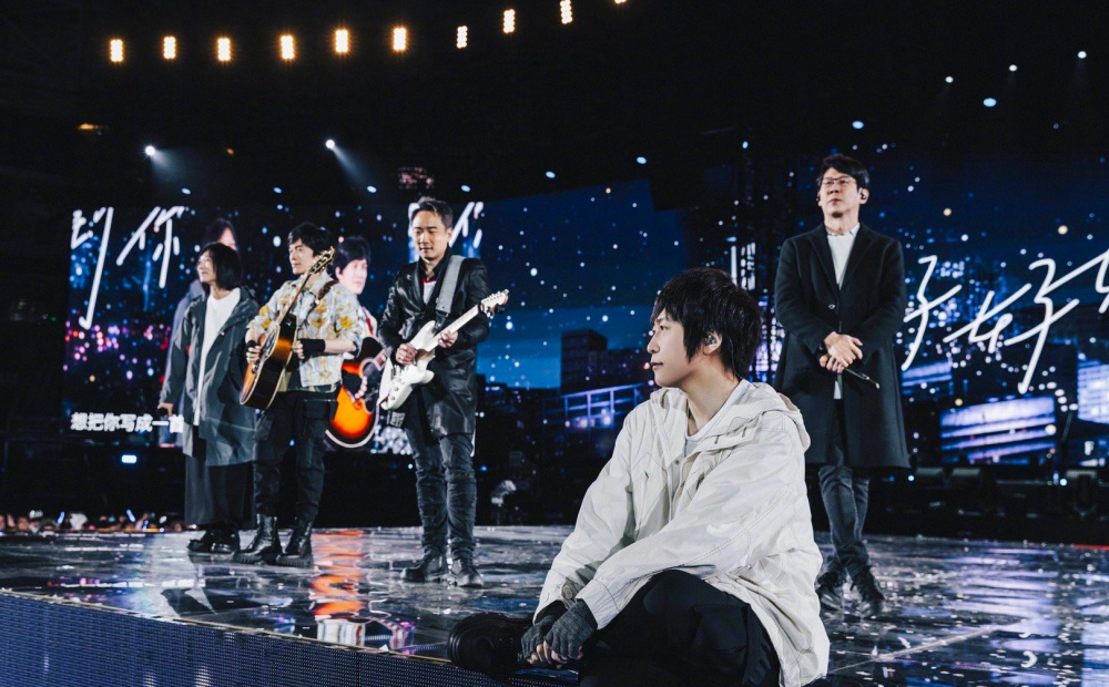 五月天需重新开演唱会以证明声音来源-腾讯新闻