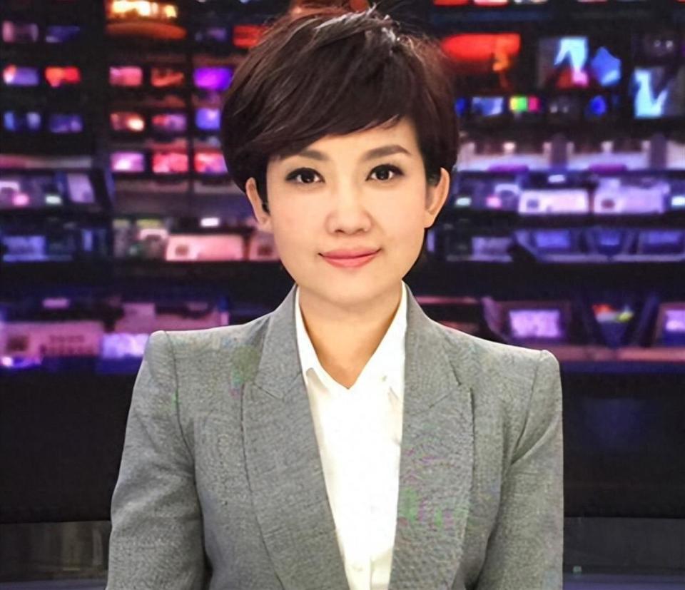 47岁无人敢娶？央视主持人王端端婚姻真相大白，答案不言而喻_腾讯新闻
