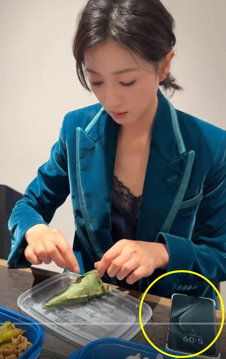 介入万茜婚姻，与万茜老公酒店过夜？26岁厉嘉琪回应了_腾讯新闻