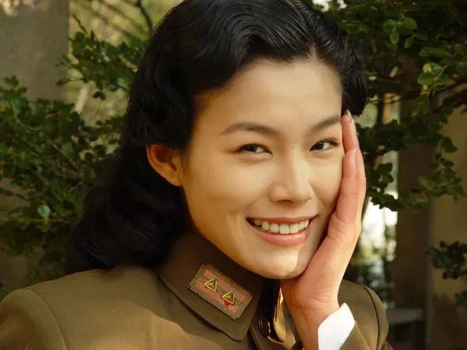 于娜消失6年现身,《拿什么拯救你》女主胖成大妈!疑似生病吃药