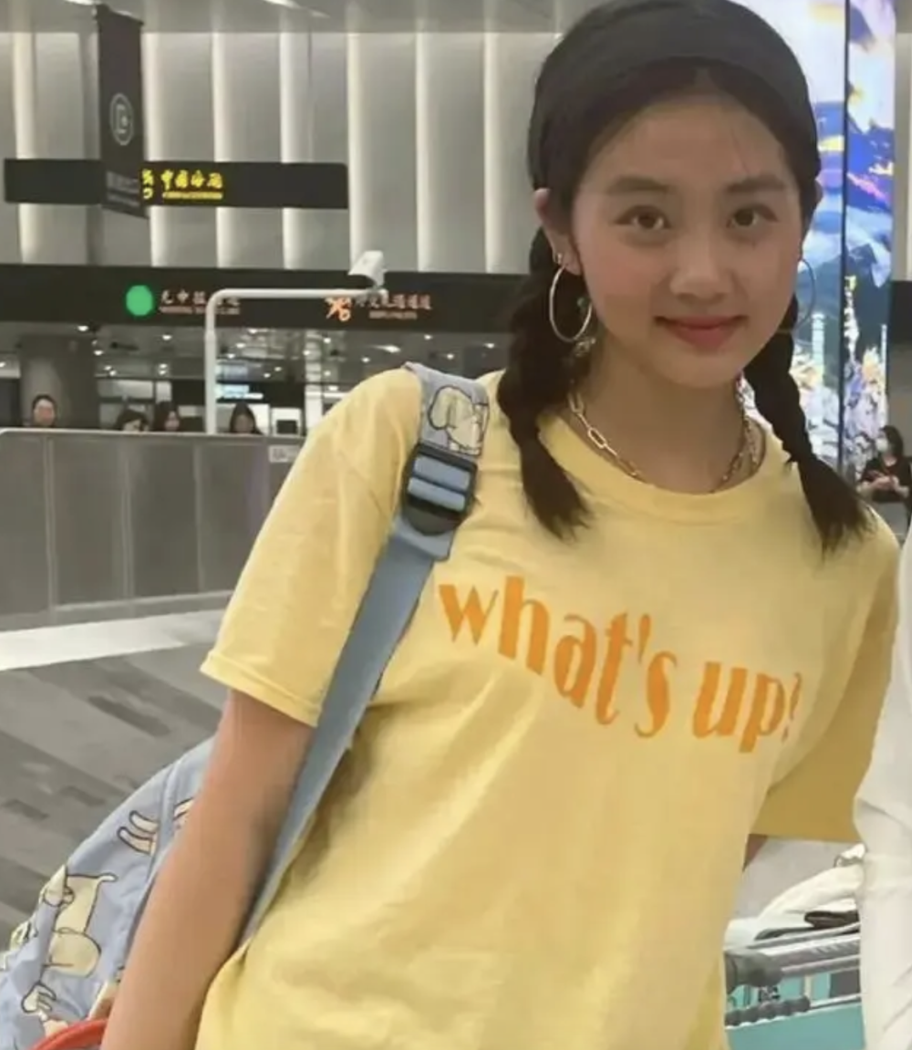 黄忆慈自己的微博
