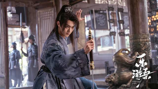 出道即大剧合作杨幂周冬雨的许凯为何在乐游原里一败涂地