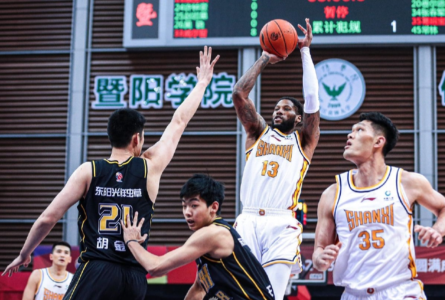 浙江广厦队主场安排确定:常规赛感恩西施故里,季后赛启用黄龙世界级