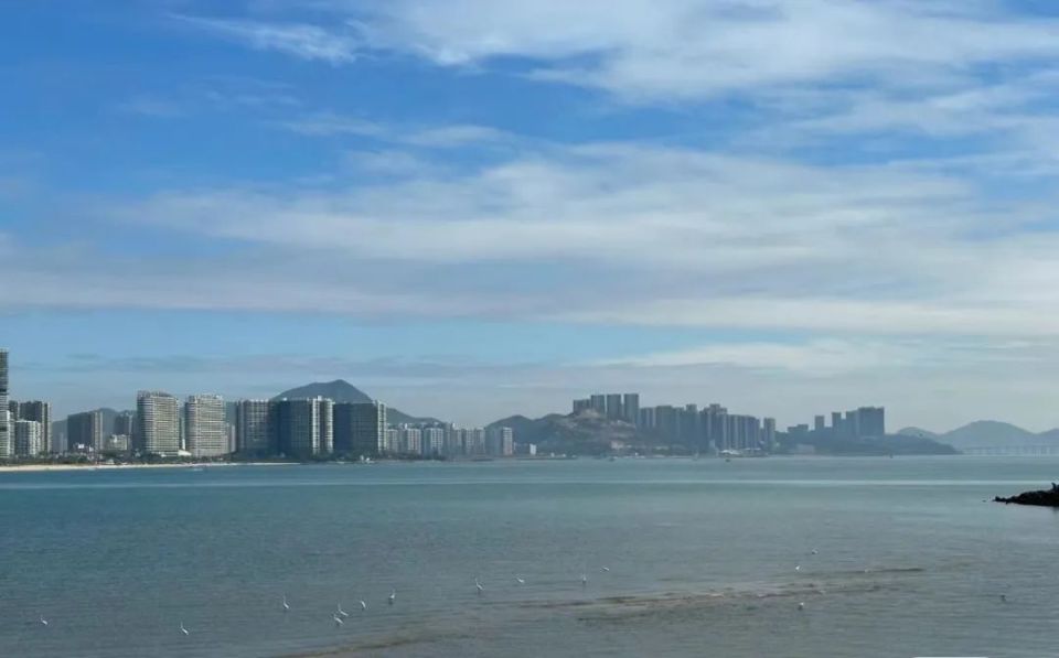“抄底”惠州海景房的深圳人：50平，20万，住爽了再怎么跌都是“赚”_腾讯新闻