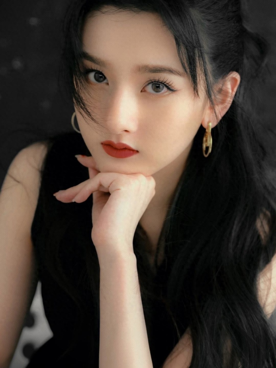 宋祖儿，你怎么还不出来回应？-腾讯新闻