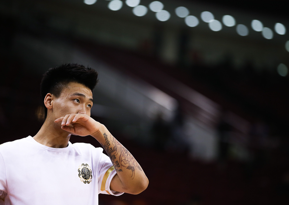 准压哨官宣赵睿伤缺全明星 关评论避免被喷