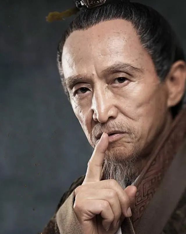 与为《孙子兵法》做注的曹操,以及著有《兵法二十四篇》的诸葛亮,可