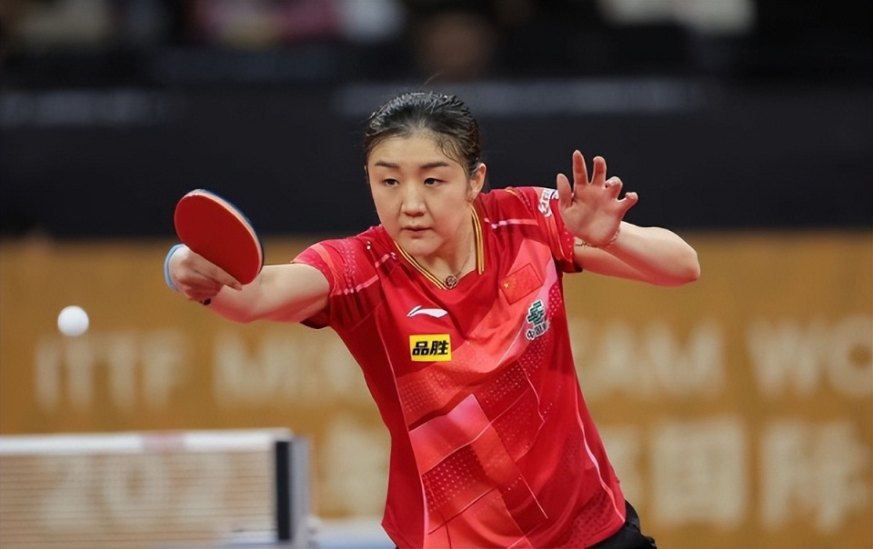 最终陈梦以3-0赢了陈映蓁.