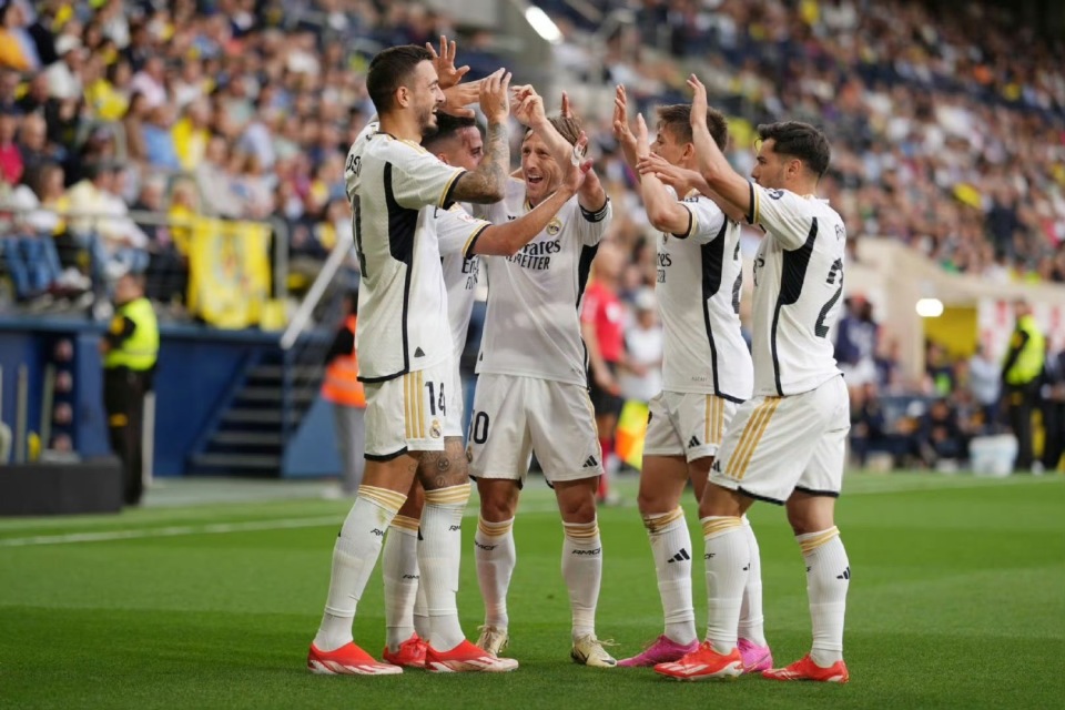 西甲大结局:皇马第36冠 巴萨颗粒无收 送别哈维 大黑马创历史