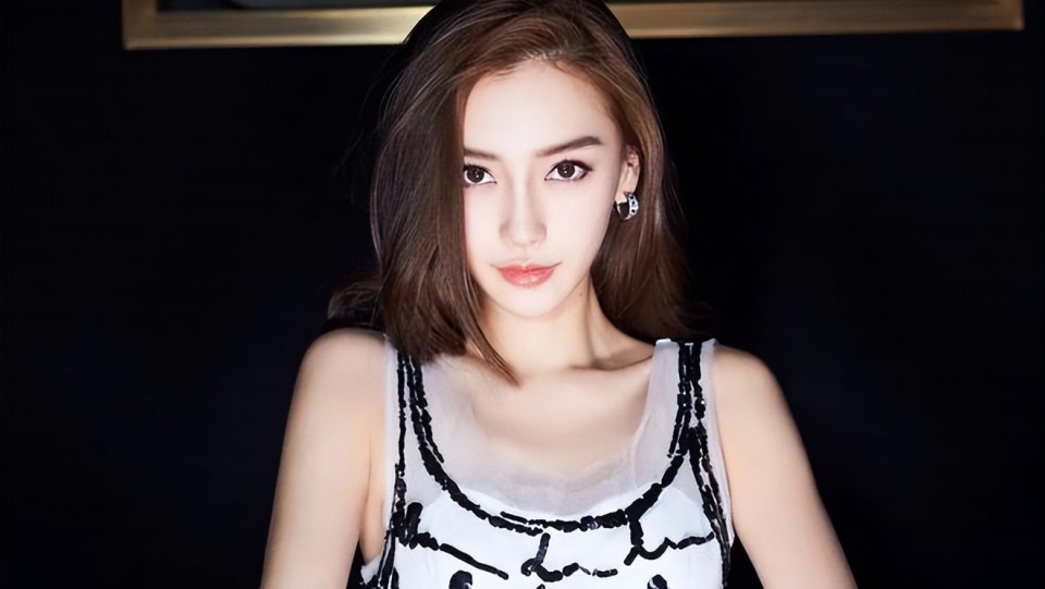 35岁杨颖迎来事业转折点,与宋威龙高颜值合作,有望复出成功