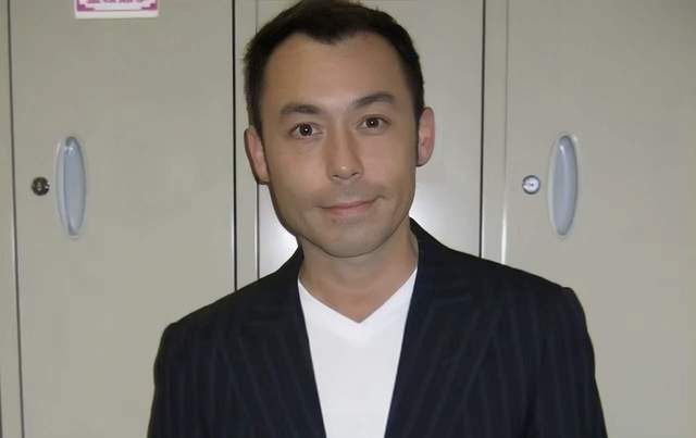 港知名男星正式出殡火化 年初自曝病重要做手术 8月开始失联