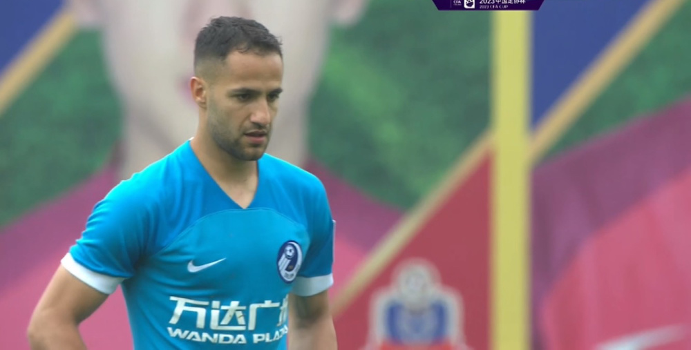 2-0！大连人终止11轮不胜＋晋级，10号外援世界波，谢晖保留实力-大连人新外援曼巴