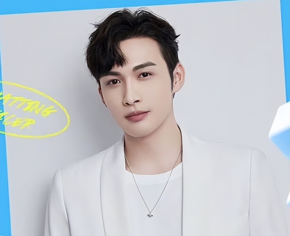 大瓜!网曝张彬彬隐婚生子,父母抱孙子乱逛,妻子疑是圈内人