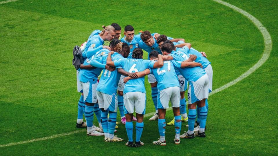 3-1,9连胜!曼城踢疯了,夺英超4连冠,瓜迪奥拉创136年神纪录