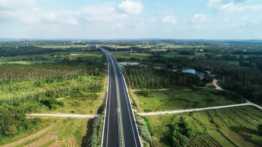 海南国道g360文昌定安临高段全线通车