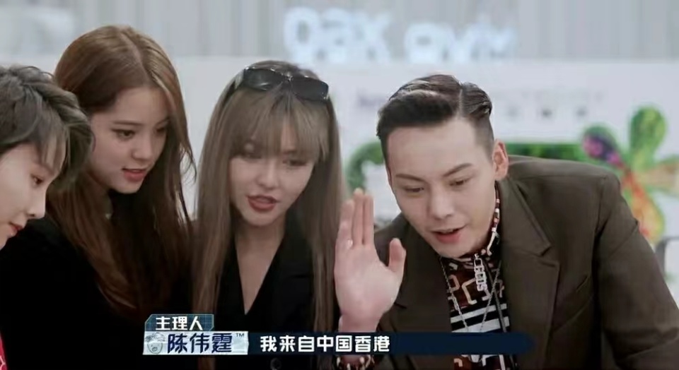 欧阳娜娜回应3年前叫陈伟霆"爸爸",称被误解,可网友不买账_腾讯新闻