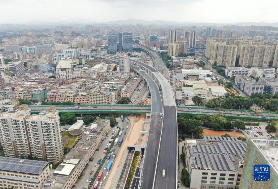 莞番高速公路全线贯通
