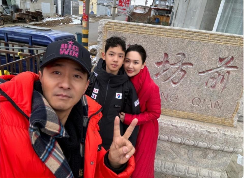 郭晓东:放心不下老母亲,腊月26一家三口回山东农村老家陪娘过年_腾讯