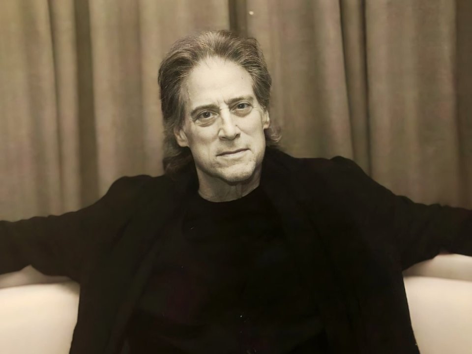 理查德刘易斯去世他被誉为美国最受欢迎的喜剧演员之一