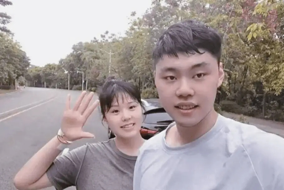 扎心了！李月汝前男友加盟NBL球队2场合砍1分 连续被深圳福建放弃