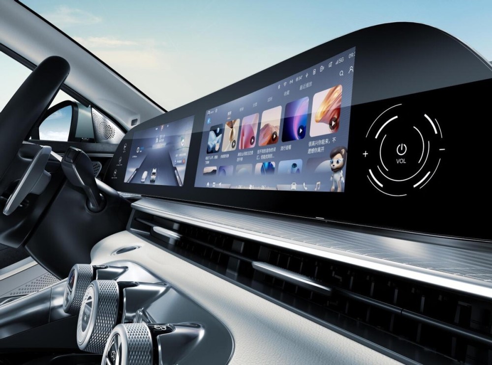 性能与舒适兼顾 全新一代凌云正式上市 售13.99万元起_腾讯新闻