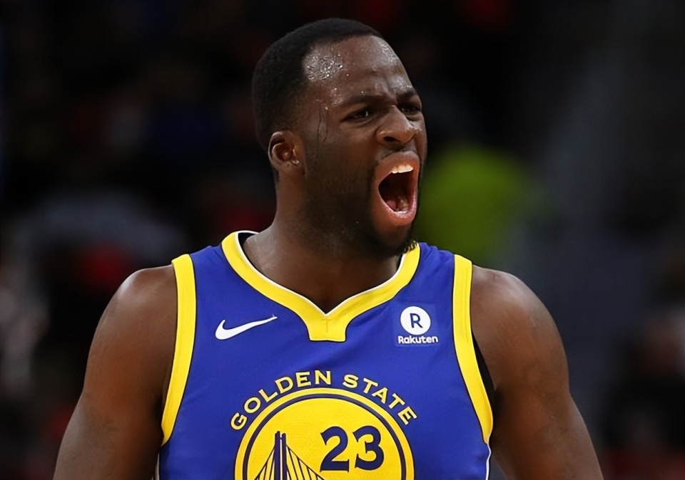 201910131910身高1米93化身罗德曼尼克斯赚了