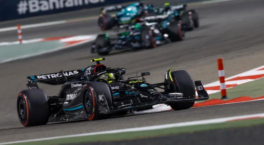 f1:梅奔车队不会早早就升级赛车,沃尔夫声称对2023赛季不抱希望_腾讯